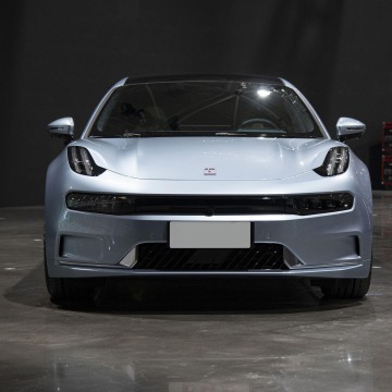 Zeekr 001：手頃な価格で高品質の新しいエネルギー電気自動車