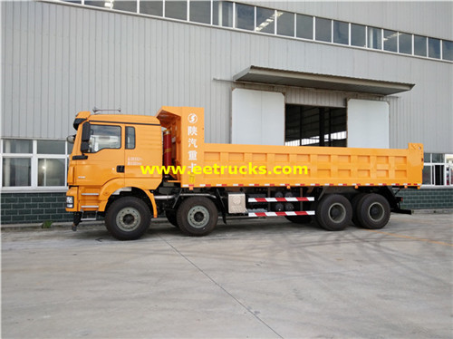 Shafman 8x4 30 ton tiver mucks