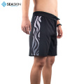 Seaskin Men's Casual Shorts Solid Color Sports Fitness Beach Pants