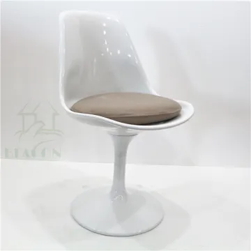 Eero Saarinen Tulip Chair