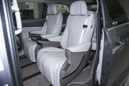 2024 Denza D09 EV: New Electric MPV Car