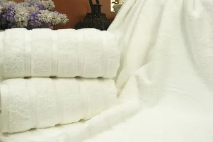 Wholesale cotton towels hotel white towels cleaning towels