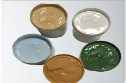 Brown liquid polish wax