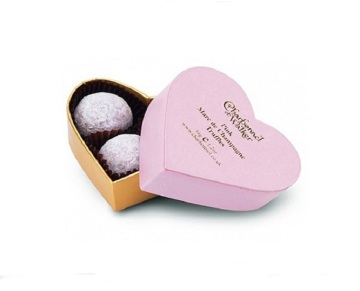 Heart Shaped Wedding Favor Box With Divider