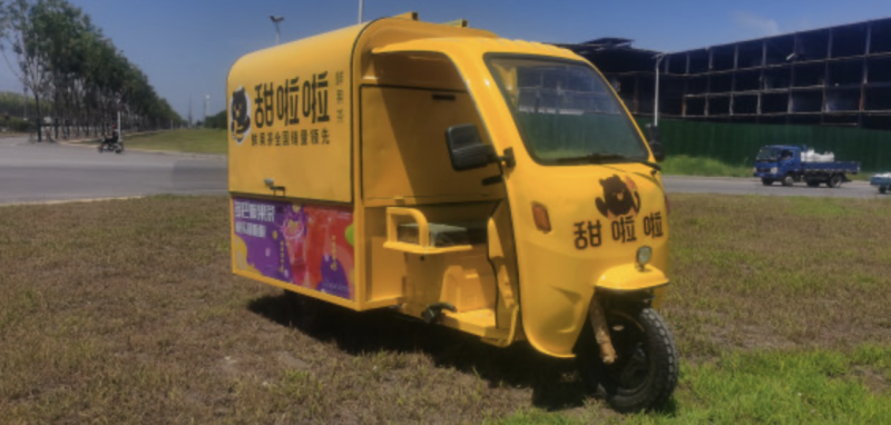 Stall food trucks can be customized