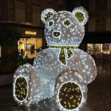 IP65 Waterproof Bear Shape LED Lights for Outdoor Holiday Decor