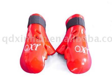 Glove