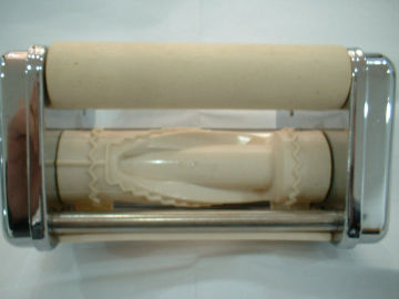 Rolling Dough Samosa Dumpling Maker Machine For Half - Moon Shaped Agnolotti, Cannelloni