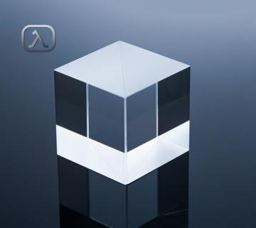 Polarizing Cube Beamsplitter