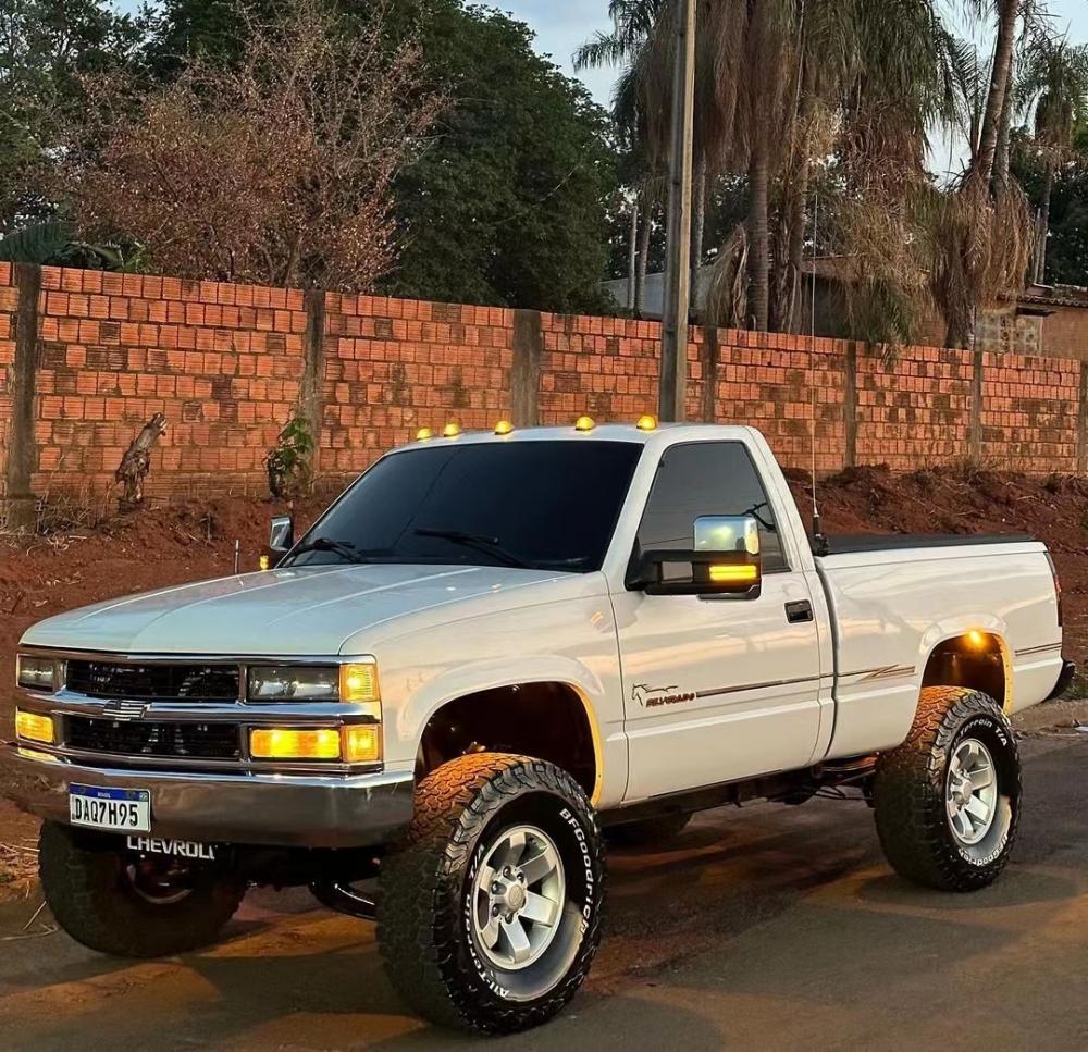 Toyota Tundra Tonneau