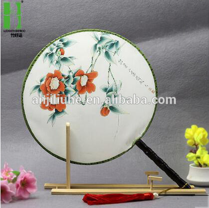 Chinese round bamboo hand fan