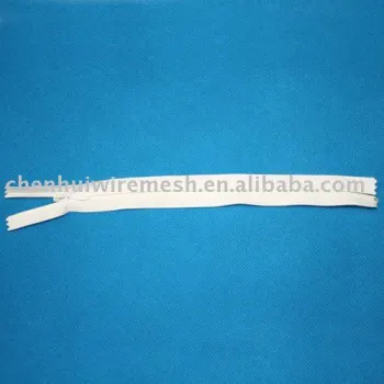 Invisible zipper