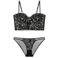 En stock Mesdames Long Broderie Bra Culotte Set