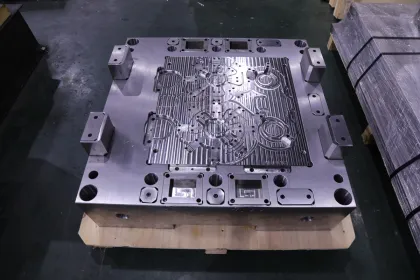 Precision Mold Base - B-Plate with Core Insert