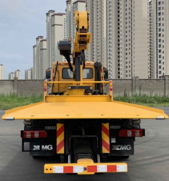 Highway Emergency Towing and Recovery Wrecker Vehicles