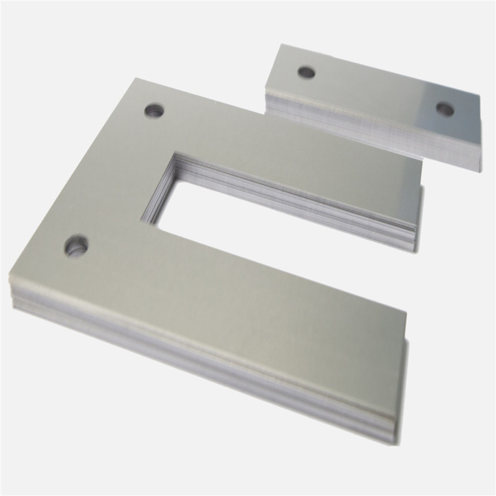 단상 변압기용 UI 코어