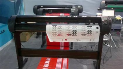 Artcut Software 1800MM Vinyl Cutter Graphtec Plotter For Sticker Cutting