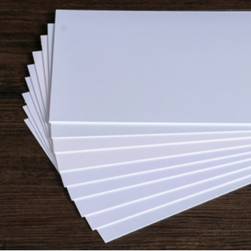 Tarjeta de PVC duradera con material central de alta calidad