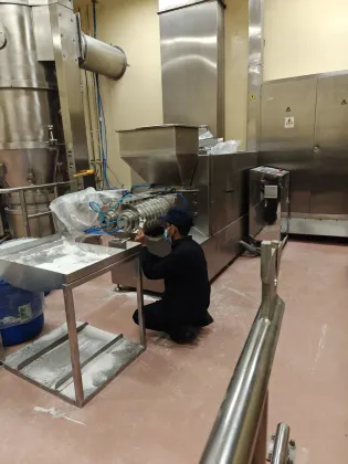 Screw Extrude Granulator for Additive Chemical Catalyst