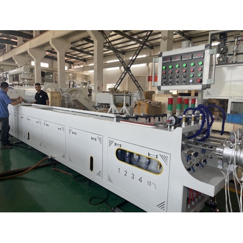 PVC Plastic Pipe Machine Four PVC Extruding with 4 Cavities