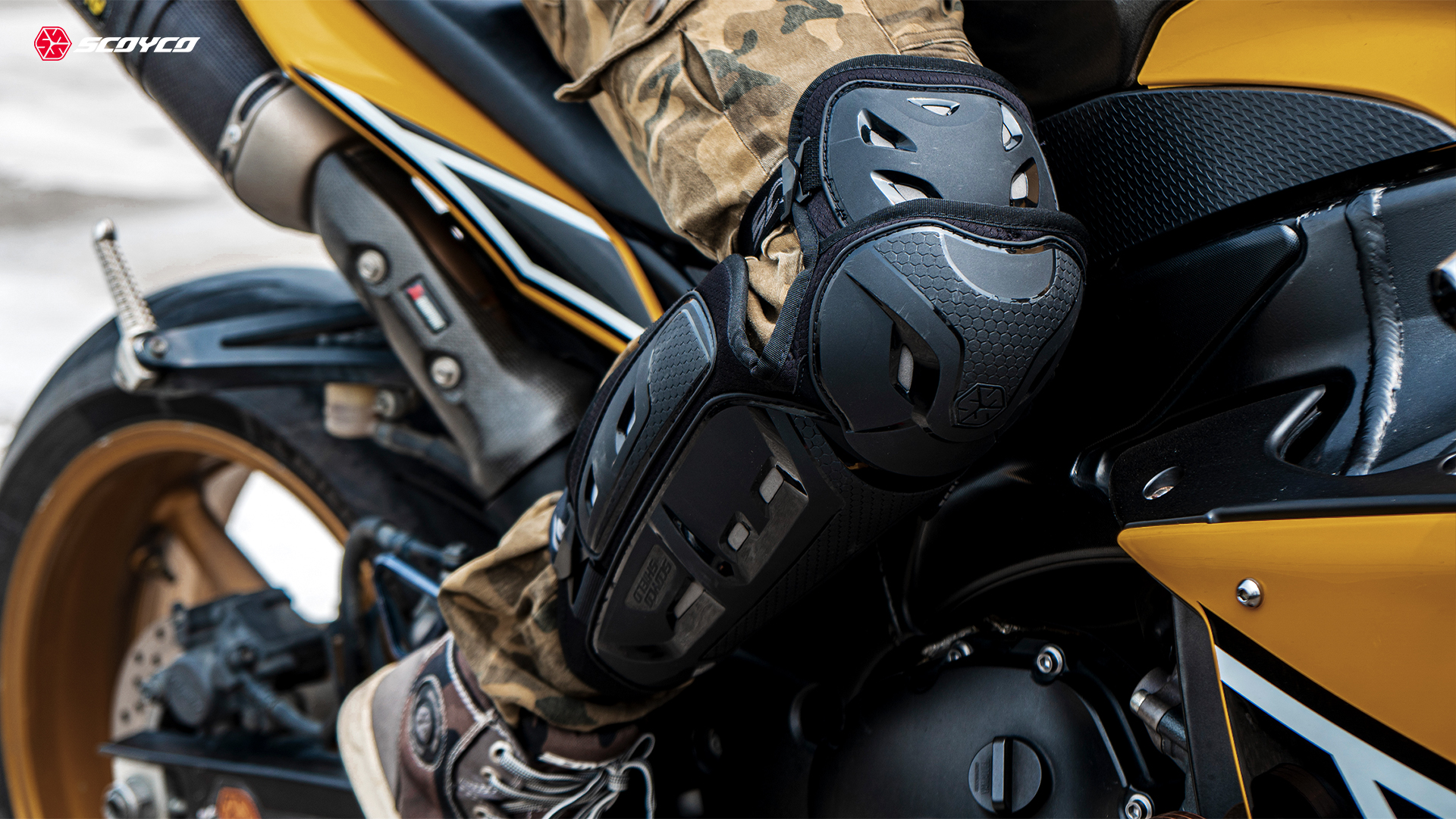 adjustable full-leg protective gear