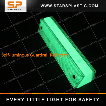 High Brightness fluorescent Plastic road stud Plastic Cat Eyes Road Studs