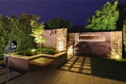 New Design Black Grill Spike Light