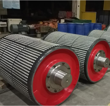 Roller coated with ceramic rubber plate