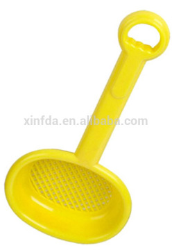 Promotion plastic sieve mini beach sand molds kids summer funny beach toy