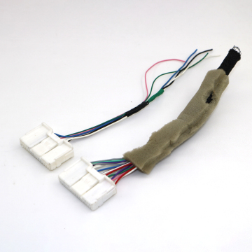 Assemblaggio della macchina in vendita a vendita calda Iniettore 43 Adattatore Connettori di faro OEM OEM 24 PIN Horn EA888 H7 Cablaggio del faro "Tuttavia, per una migliore SEO e chiarezza, potresti prendere in considerazione l'accorciamento o i