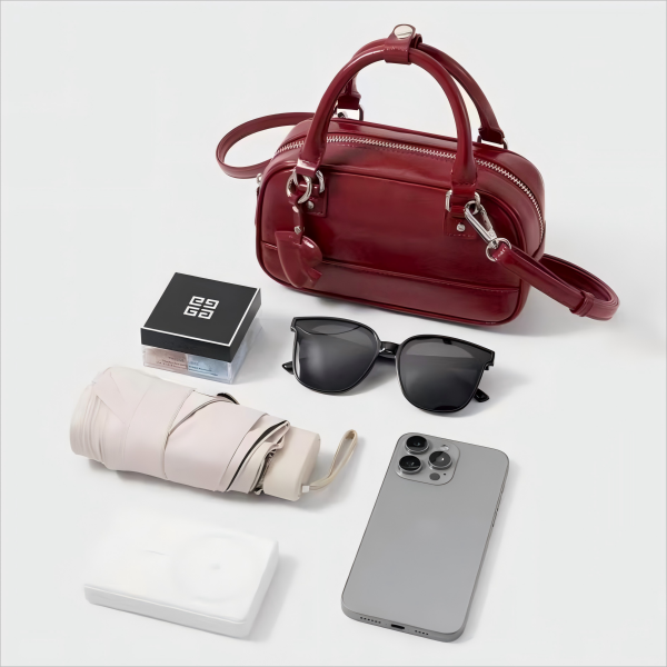Customized Ladies' Commuting Handbag