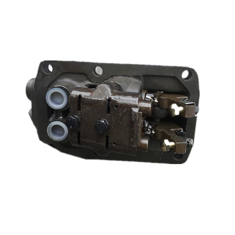 D65E-8 bulldozer steering control valve144-40-00100