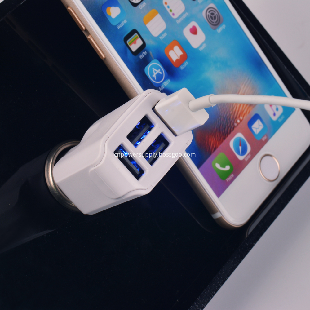 5V8.2A Car Charger 4 USB Ports
