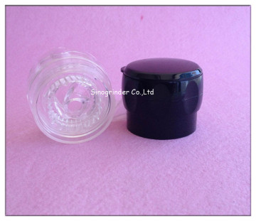 pepper grinder cap