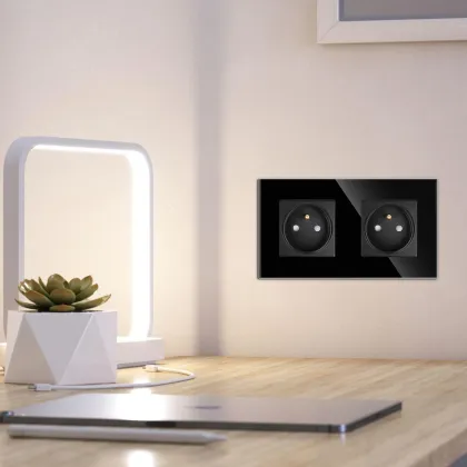 Bingpelec 16A Thick Glass Power Socket with Bticino Logo - CE & ROHS Certified