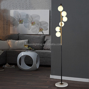 Lumières au sol LED chaudes et créatives nordiques pour le salon, la chambre et l'étude