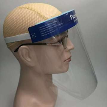 Uso de protector facial PET transparente para hospital