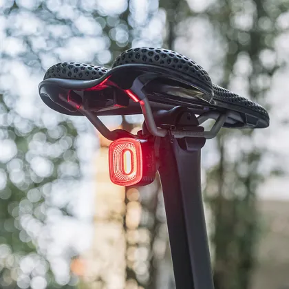 Universal Rechargeable LED Bicycle Tail Light - Red Square Lamp for Safety Riding