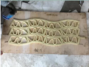 Roller paper die-cutting machine