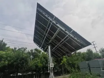 Dual-axis tracking controller for photovoltaic brackets