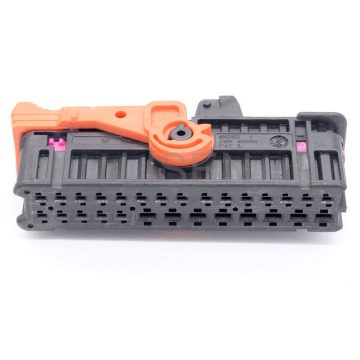 28 Pin Auto Unsealed Female Connector for Volkswagen Audi Skoda - 1K0937702C