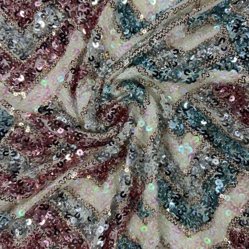 Tissu de broderie de paillettes aristocratiques Vogue