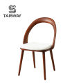 Moden Fashion Hotel Restaurant en bois massif Bentwood Eatery Dining Dining Fermless Kitchen Chairs With Tolstery Seat