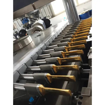 KELI SZCX Plastic Bottle Moulding Machines: Blow and Injection Technologies