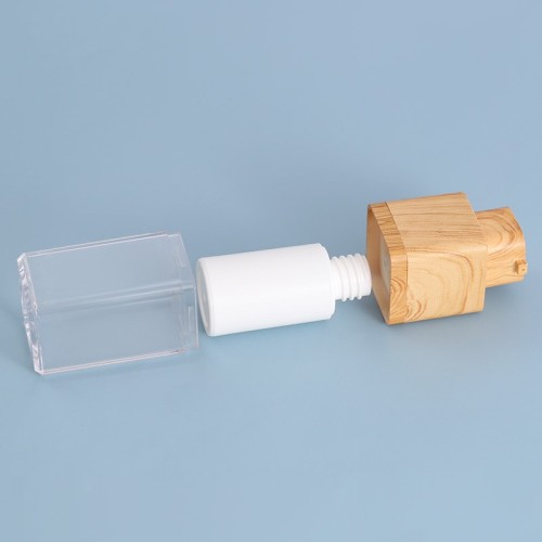 Transparent pet plastic bottle