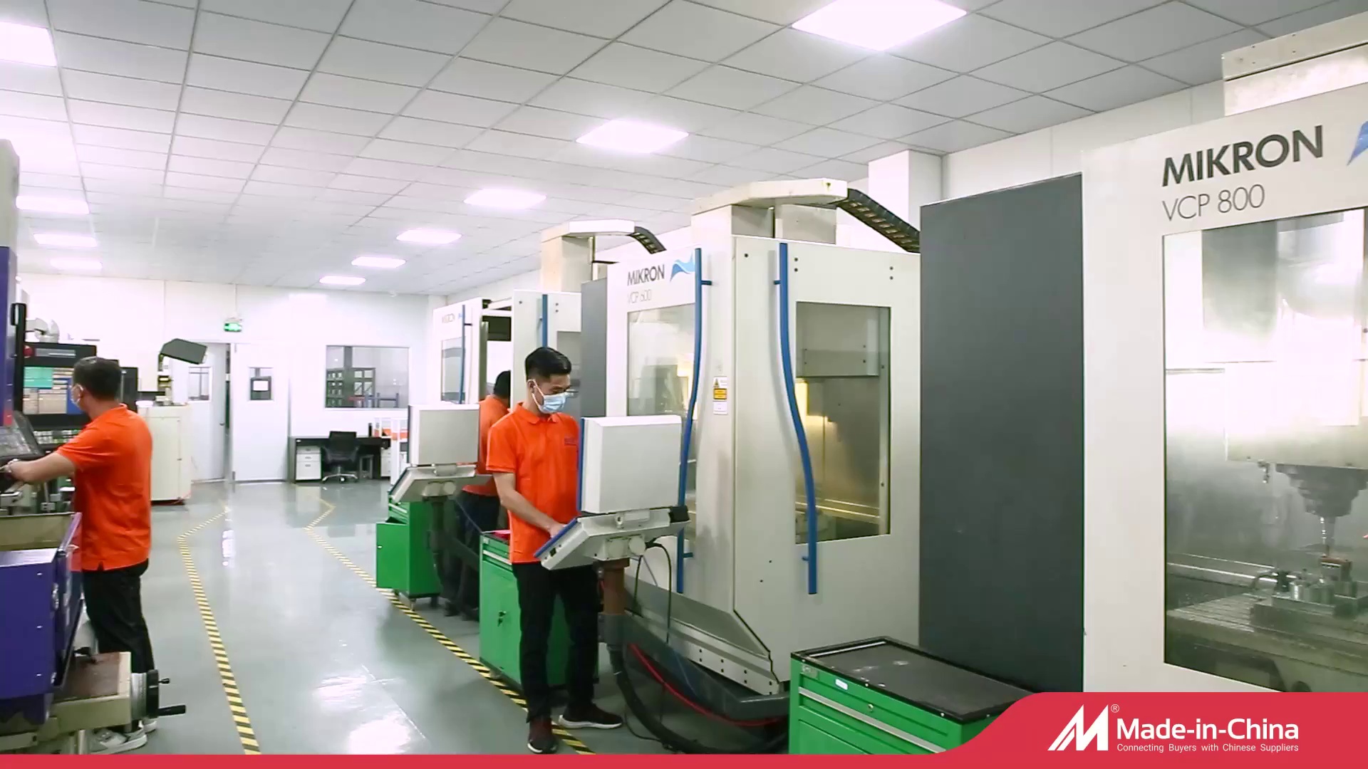 Title: **Plastic Mould Tool Manufacturer for Injection Machines**