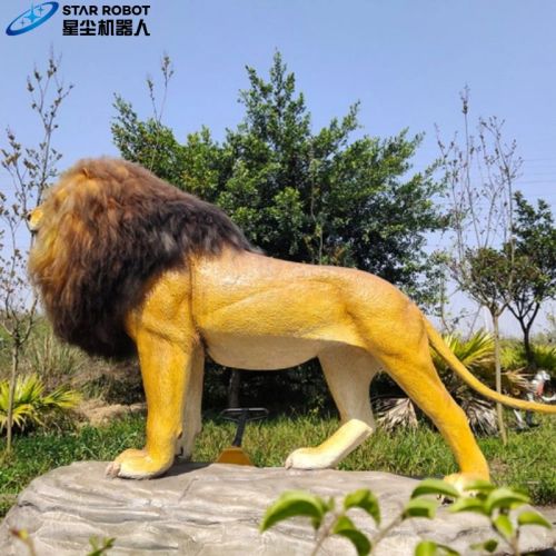 Animatronic Hewan Ukuran Hidup Singa Bergerak