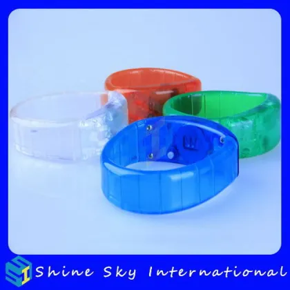 Low Price Professional Party Favor Flashing Glow Bracelet