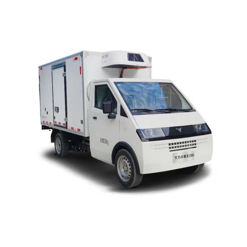 D08 Electric light truck refrigerated truck