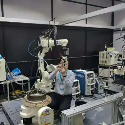 6 Axis TIG Welding Robot Arm OTC FD-V8 with CNGBS Robot Dress Pack for Automated Welding